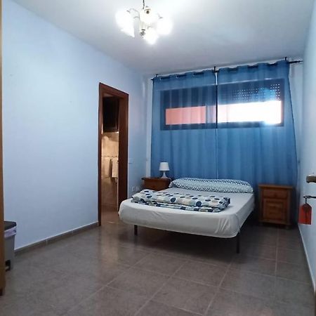 Los Cristianos Centro, Room With A Private Bathroom In Shared Apartment 阿罗纳 外观 照片